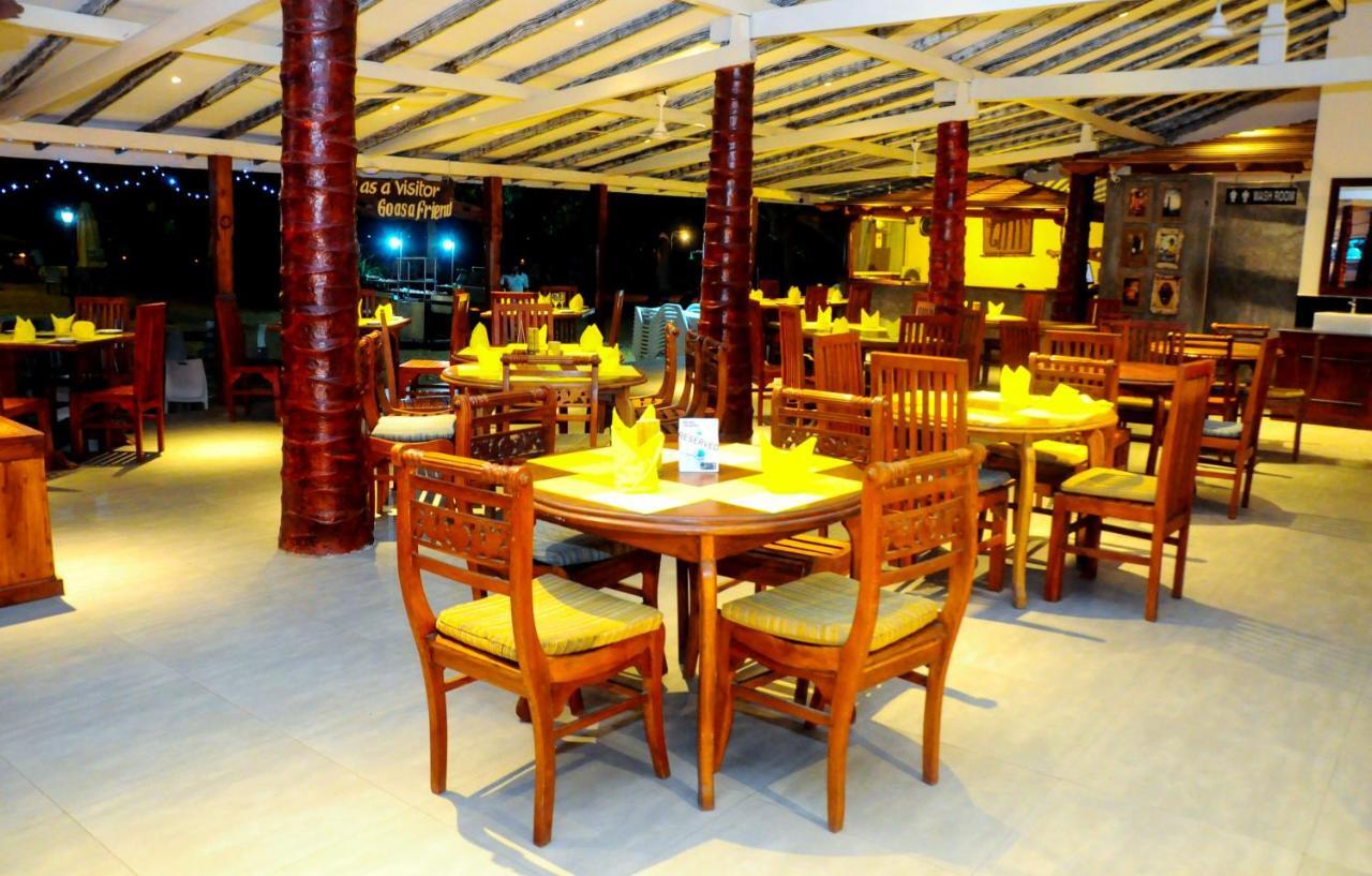 Happy Banana Hotel Unawatuna Exterior foto