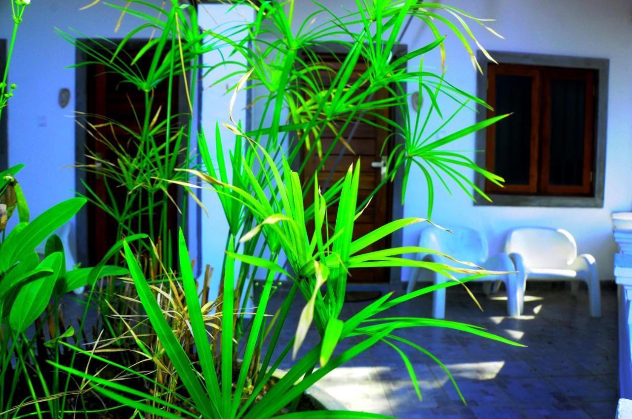 Happy Banana Hotel Unawatuna Exterior foto